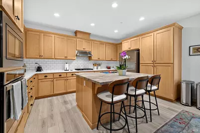 5761 Kassandra Place, Rohnert Park, CA 94928 - Photo 23