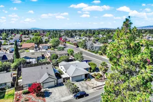 1365 W H St, Dixon, CA 95620 - Photo 3