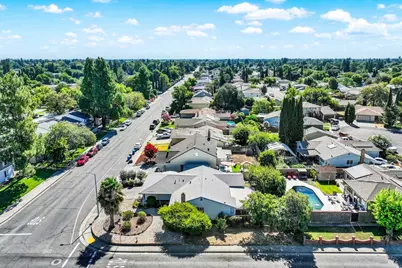 1365 W H Street, Dixon, CA 95620 - Photo 43