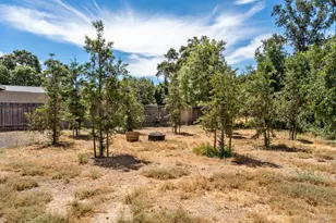 8960 East Rd, Redwood Valley, CA 95470 - Photo 35