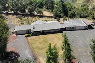 8960 East Rd, Redwood Valley, CA 95470 - Photo 3