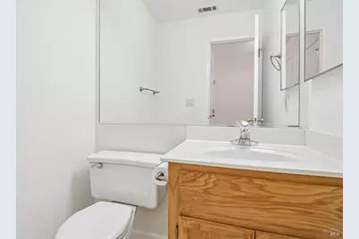 138 Altamont Court, Fairfield, CA 94534 - Photo 21