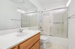 138 Altamont Ct, Fairfield, CA 94534 - Photo 31