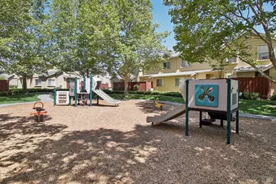 138 Altamont Court, Fairfield, CA 94534 - Photo 37