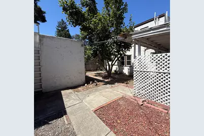 1824 Austin Way, Santa Rosa, CA 95404 - Photo 39