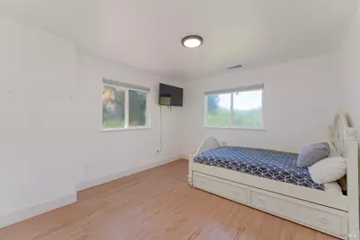 261 Crestview Drive, Ukiah, CA 95482 - Photo 11