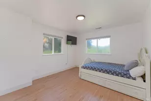 261 Crestview Dr, Ukiah, CA 95482 - Photo 11