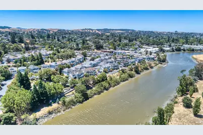 1073 Warren Drive, Petaluma, CA 94952 - Photo 55