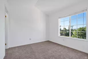 1073 Warren Dr, Petaluma, CA 94952 - Photo 21