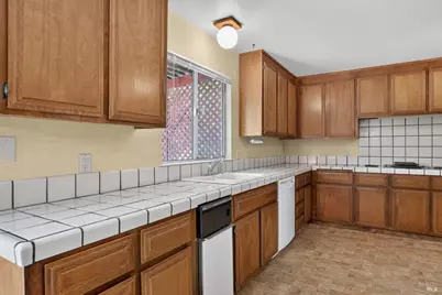 843 Coventry Lane, Fairfield, CA 94533 - Photo 65