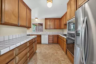 843 Coventry Ln, Fairfield, CA 94533 - Photo 65