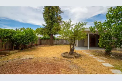 304 S McDowell Boulevard, Petaluma, CA 94954 - Photo 31