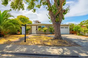 304 S McDowell Blvd, Petaluma, CA 94954 - Photo 5