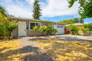 304 S McDowell Blvd, Petaluma, CA 94954 - Photo 3