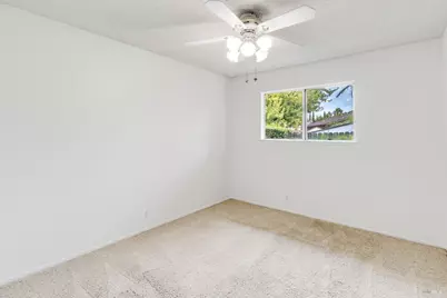 1018 Woodlark Court, Suisun City, CA 94585 - Photo 37