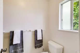 1018 Woodlark Ct, Suisun City, CA 94585 - Photo 33