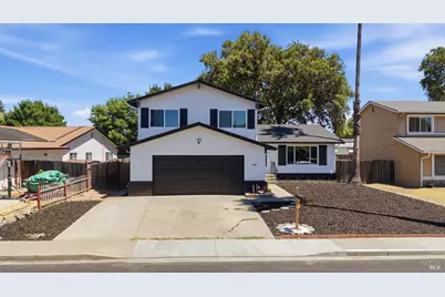 206 Millbrook Way, Vacaville, CA 95687 - Photo 3