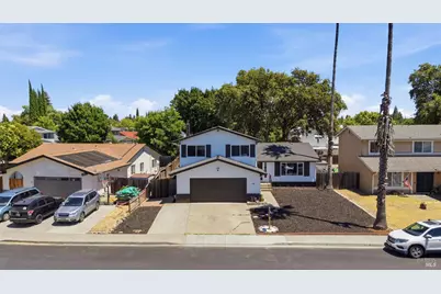 206 Millbrook Way, Vacaville, CA 95687 - Photo 3