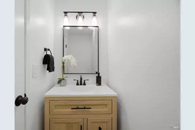 206 Millbrook Way, Vacaville, CA 95687 - Photo 37