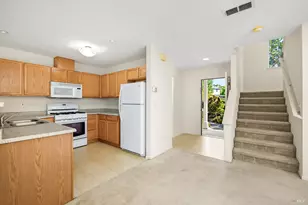 26 Mather Ct, Novato, CA 94949 - Photo 9