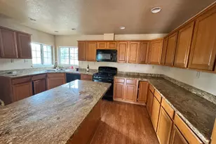 1740 Guerneville Rd, Santa Rosa, CA 95403 - Photo 7