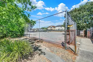 723 Beelard Dr, Vacaville, CA 95687 - Photo 55