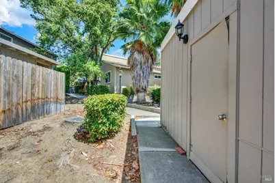 723 Beelard Drive, Vacaville, CA 95687 - Photo 45