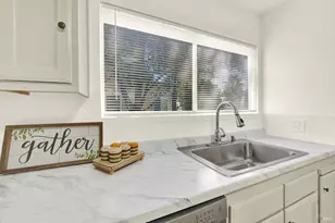 723 Beelard Dr, Vacaville, CA 95687 - Photo 5