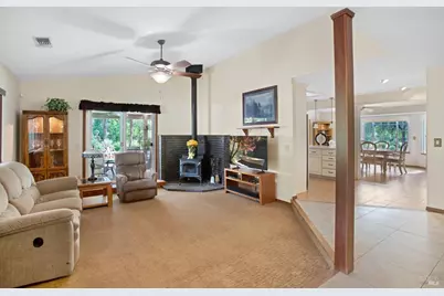 12805 Melonbank Drive, Redding, CA 96003 - Photo 9
