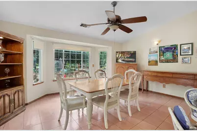 12805 Melonbank Drive, Redding, CA 96003 - Photo 23
