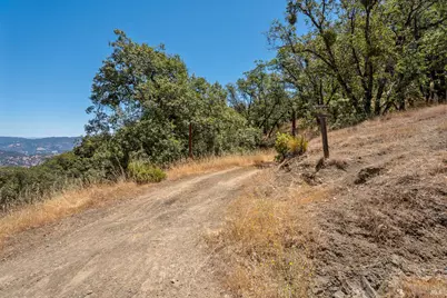 8970 Feliz Creek Drive, Ukiah, CA 95482 - Photo 25