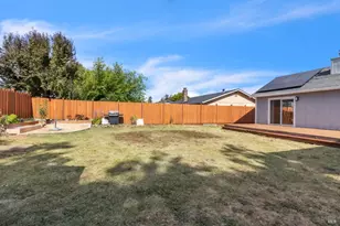 2386 Baggett Dr, Santa Rosa, CA 95401 - Photo 15