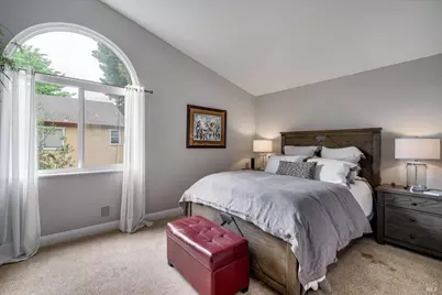 182 Wikiup Meadows Drive, Santa Rosa, CA 95403 - Photo 5