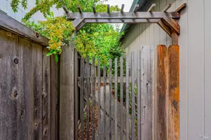 182 Wikiup Meadows Dr, Santa Rosa, CA 95403 - Photo 49