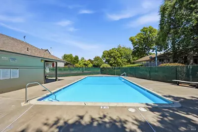 323 Harvest Lane, Santa Rosa, CA 95401 - Photo 21