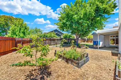 1034 Hickory Avenue, Fairfield, CA 94533 - Photo 37