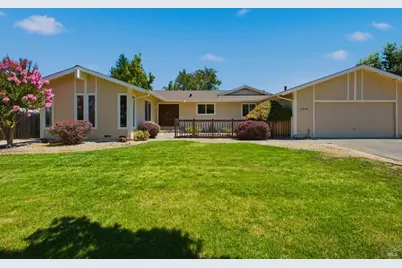 1261 Sweetbriar Drive, Napa, CA 94558 - Photo 3