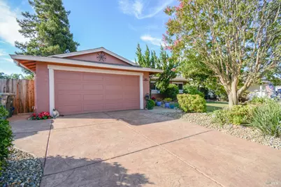 301 Ponderosa Drive, Vacaville, CA 95687 - Photo 3