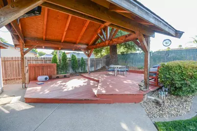 301 Ponderosa Drive, Vacaville, CA 95687 - Photo 15