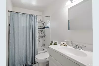 34 Lassen Lane, Novato, CA 94947 - Photo 15