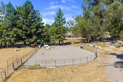 365 E Railroad Avenue, Cotati, CA 94931 - Photo 29