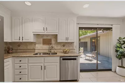 19 Wild Horse Drive, Fairfield, CA 94534 - Photo 17