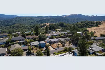 26 Manor View Drive, Fairfax, CA 94930 - Photo 31