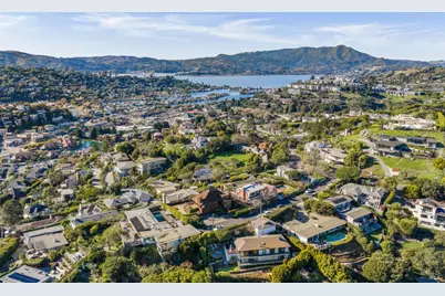 243 Loma Avenue, Tiburon, CA 94920 - Photo 45