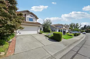 2474 Bay Hill Cir, Fairfield, CA 94534 - Photo 3