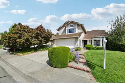 2474 Bay Hill Circle, Fairfield, CA 94534 - Photo 5
