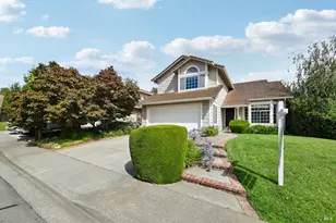 2474 Bay Hill Cir, Fairfield, CA 94534 - Photo 5