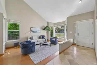 2474 Bay Hill Circle, Fairfield, CA 94534 - Photo 7