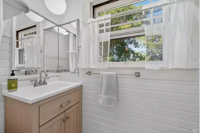 612 English Street, Petaluma, CA 94952 - Photo 19