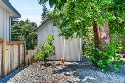8060 Park Avenue, Forestville, CA 95436 - Photo 29